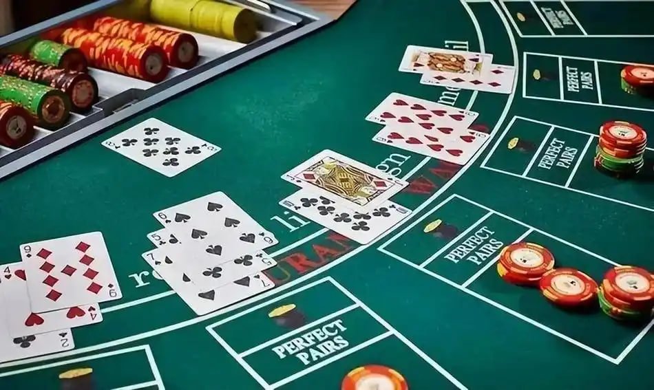 win23com Live Casino dealer thật